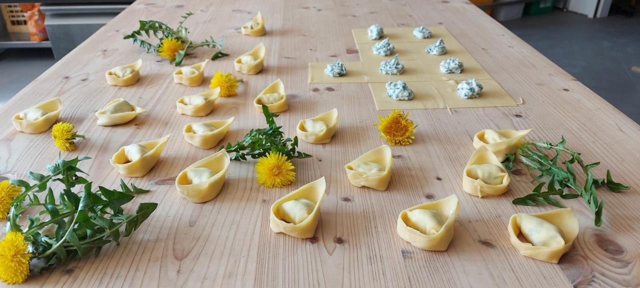 Alpen Garten Hotel Margherita Rumo Ngoại thất bức ảnh