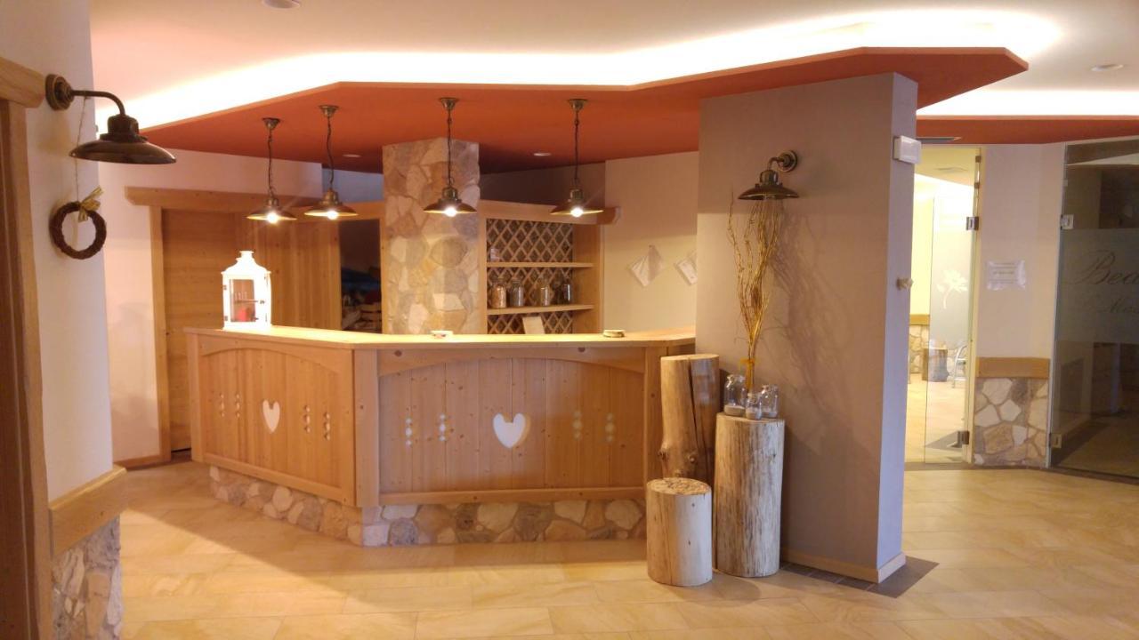 Alpen Garten Hotel Margherita Rumo Ngoại thất bức ảnh