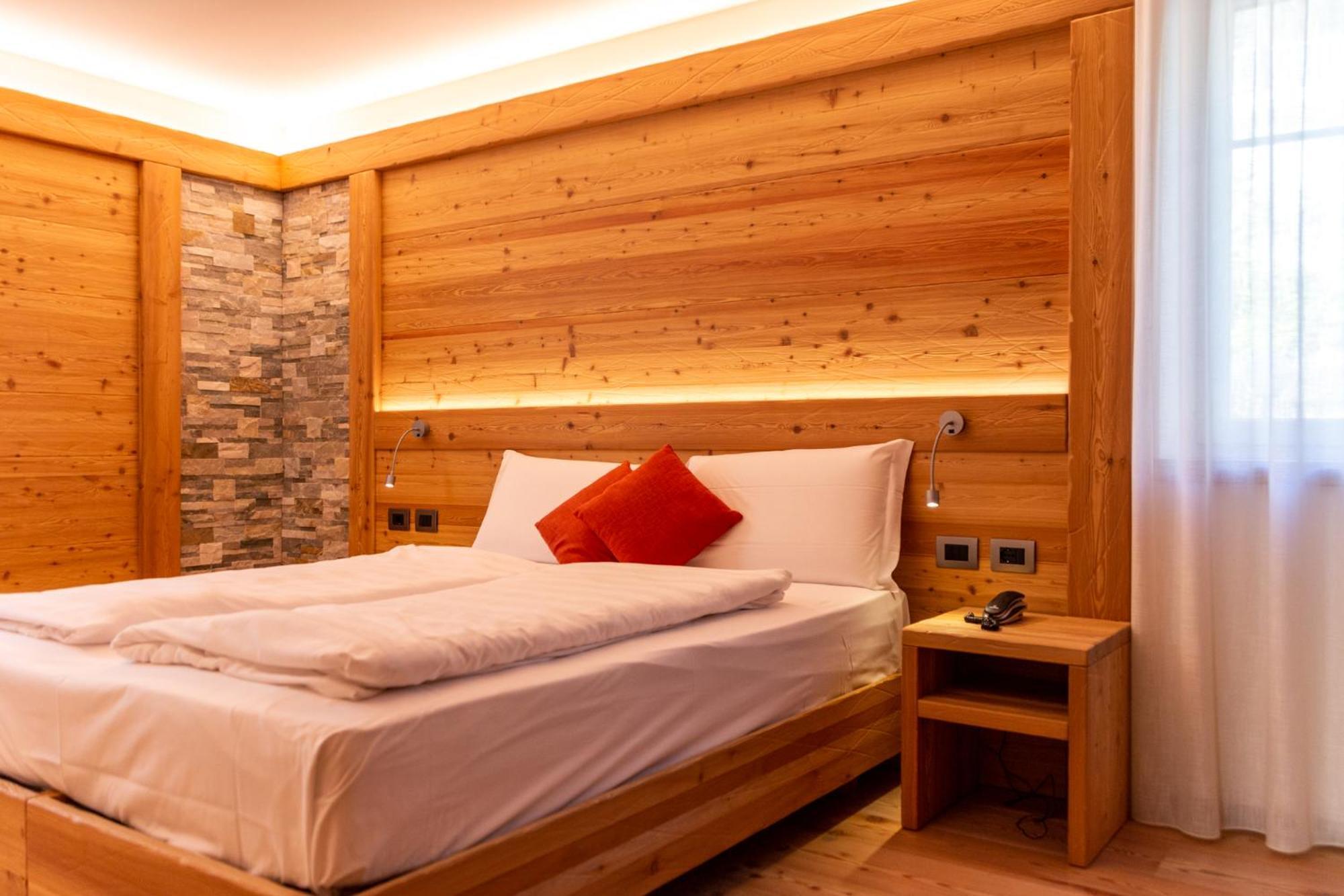 Alpen Garten Hotel Margherita Rumo Ngoại thất bức ảnh